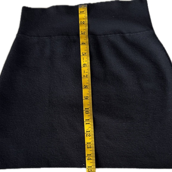 Theory black and white color block midi skirt size - Picture 5 of 8